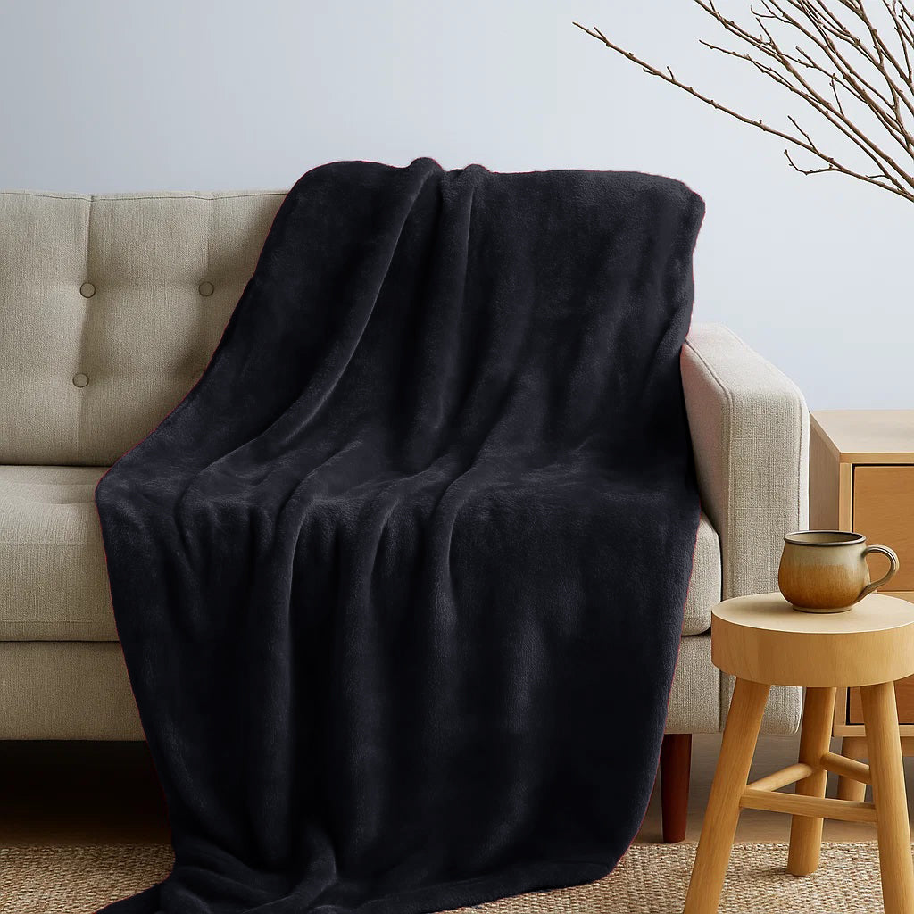 Plain Lilly light blanket