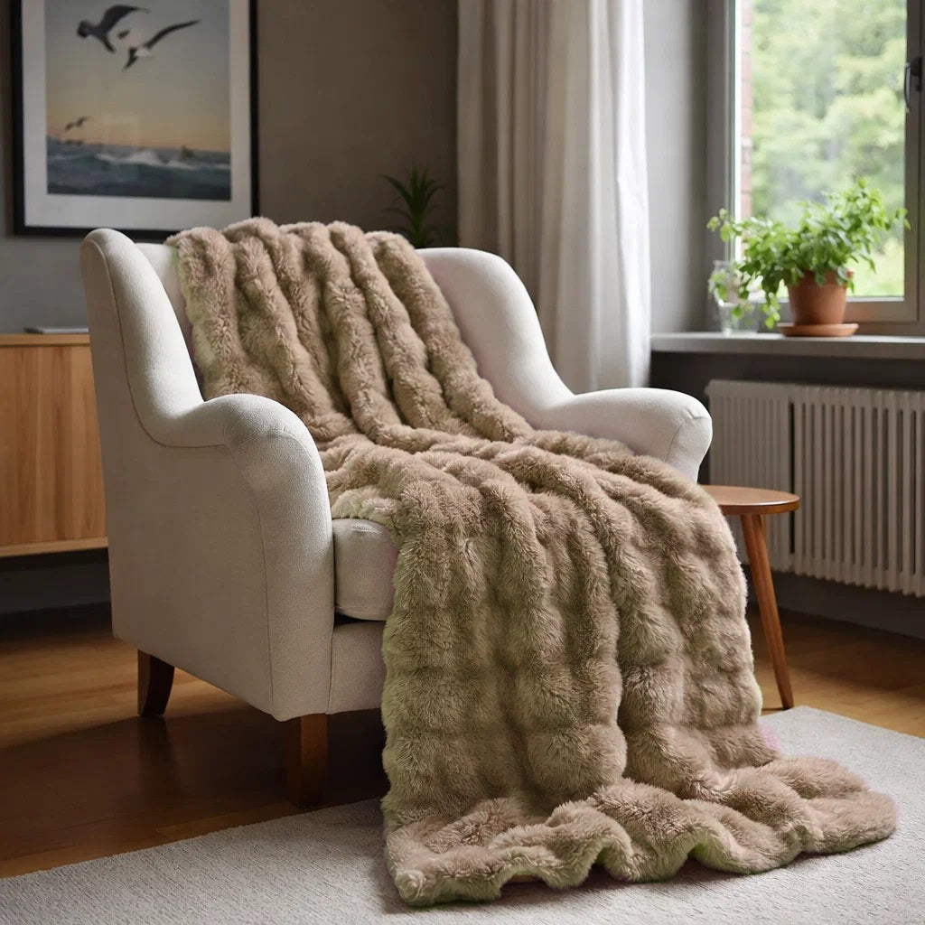 Bubbles Lightweight Blanket