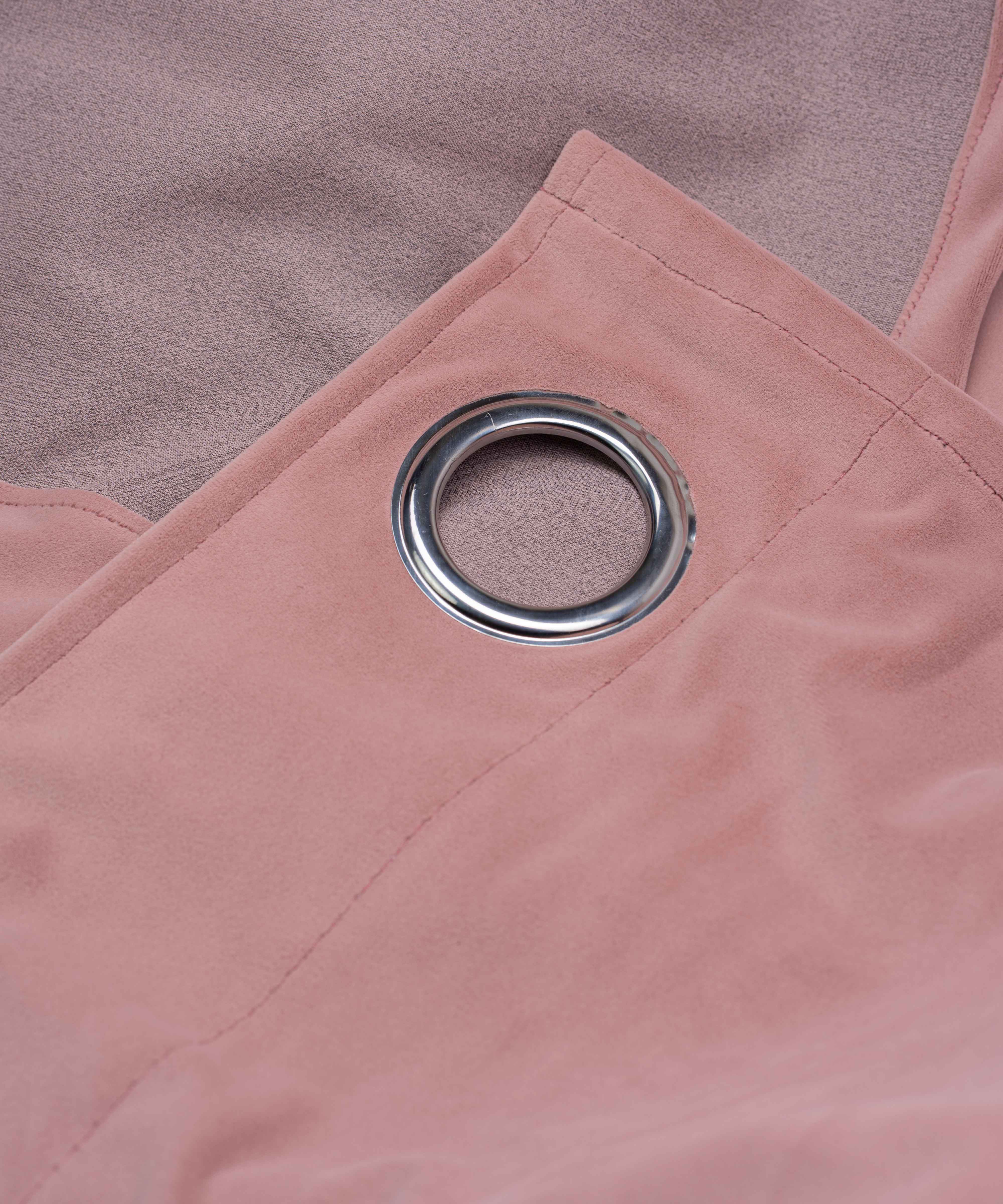 Heavy Velvet Curtains - Light Blocking - Model Tesla